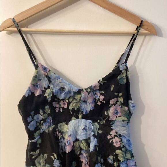 Abercrombie & Fitch Women’s Black Asymmetrical Ruffle Layered Dress - Picture 15 of 16